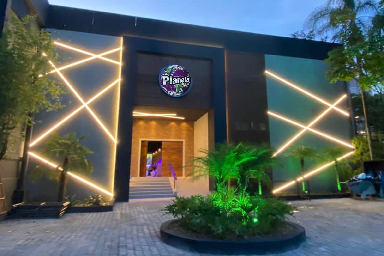 Foto do espaço externo do buffet